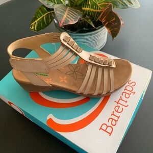 BareTraps Tan Sandals Comfortable Cushioned Design